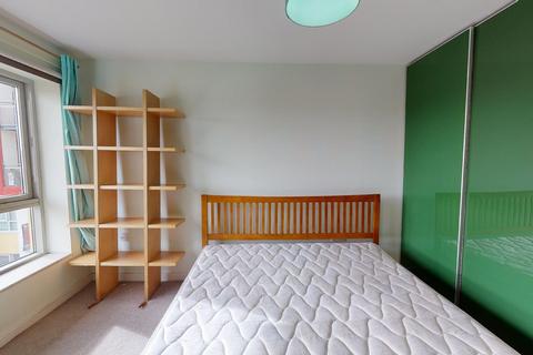 2 bedroom apartment for sale, West Parkside, London, SE10