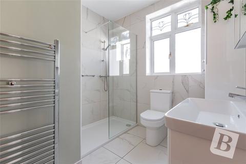 21a Tudor Drive, Romford, RM2 5LJ