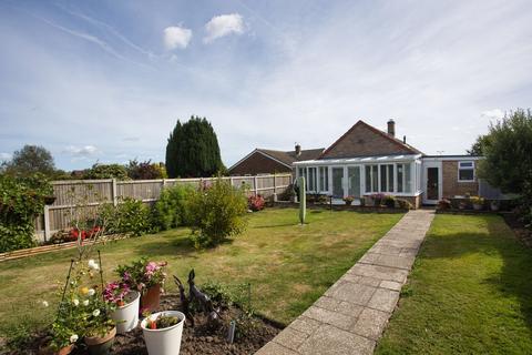 3 bedroom detached bungalow for sale, Mayfield Road, Whitfield, CT16