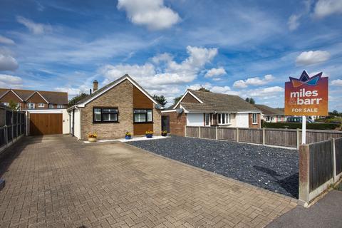 3 bedroom detached bungalow for sale, Mayfield Road, Whitfield, CT16