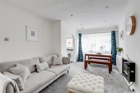 2 bedroom flat for sale, Radcliffe Road, West Bridgford NG2