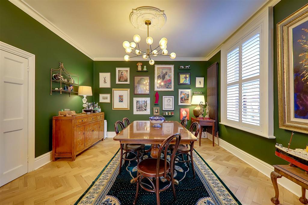 30ft Open Plan Living/Dining Room