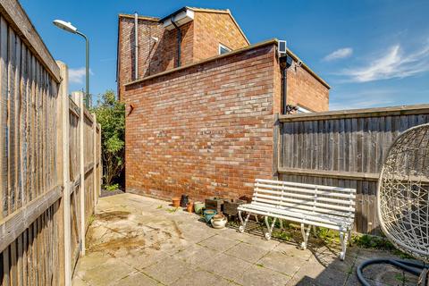 Flat 2, 6a Juniper Gardens, London, SW16 5TJ