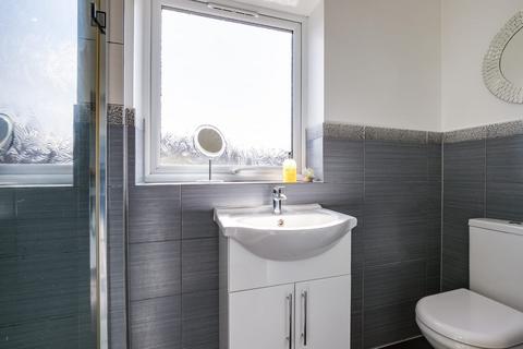 Flat 2, 6a Juniper Gardens, London, SW16 5TJ