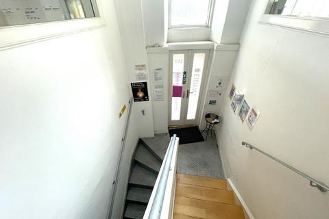 Property to rent, Broughton Road, Broughton, Edinburgh, EH7