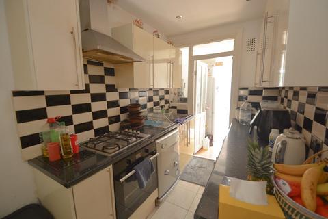 3 bedroom terraced house for sale, Abercorn Crescent, Harrow, HA2 0PU