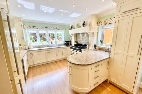 The Pines Aynsleys Drive, Blythe Bridge, Stoke-on-trent, ST11 9HJ