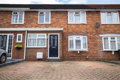 32 Steward Close, Cheshunt, Waltham Cross, EN8 8UW