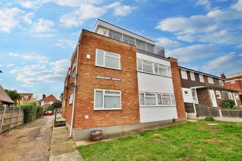 1 bedroom flat to rent, Crescent Court, Crescent Road, Leigh On Sea