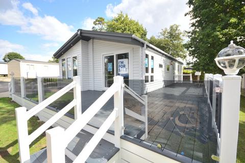 2 bedroom lodge for sale, Coghurst Hall Holiday Park