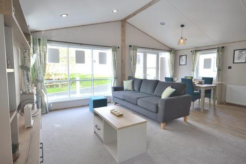 2 bedroom lodge for sale, Coghurst Hall Holiday Park