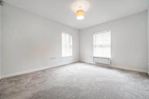 3 bedroom apartment for sale, West End Road, Reading RG7