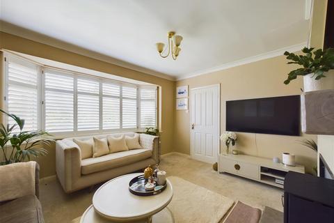 21 Manor Park, Broughton, Malton, YO17 6QL