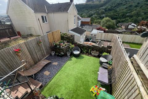 35 Clydach Road, Tonypandy, CF40 2BD