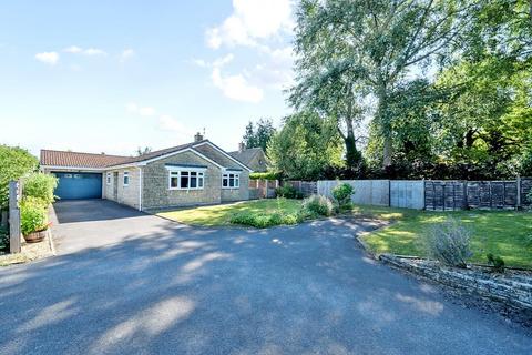 20b Shurnhold, Melksham, SN12 8DG