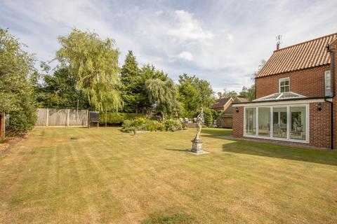 4 bedroom detached house for sale, Mill Gardens, Snettisham