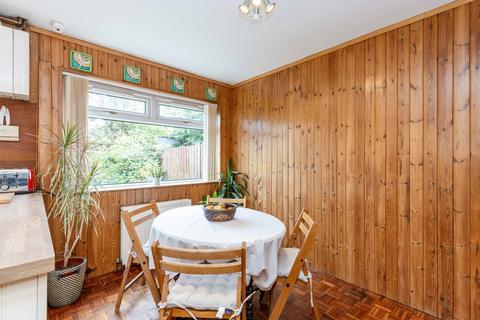 613 Ferry Road, Edinburgh, EH4 2TT