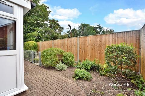 43 Homeland Drive, Sutton, SM2 5AT
