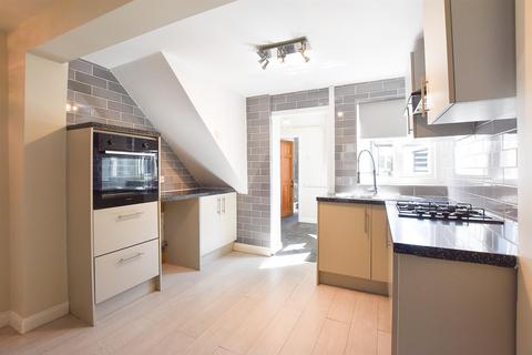 2 bedroom terraced house for sale, Rochester Road, Aylesford