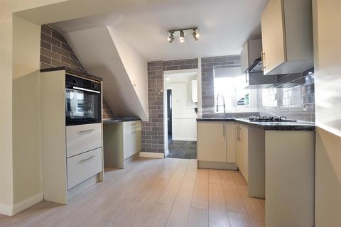 2 bedroom terraced house for sale, Rochester Road, Aylesford