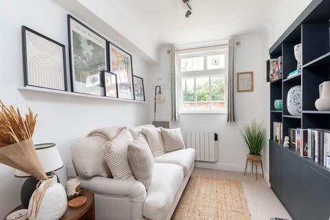 1 bedroom flat for sale, Ashford House, Ashford Road, Cheltenham, GL50