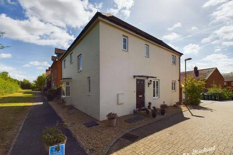 3 bedroom detached house for sale, Tortoiseshell Road, Aylesbury