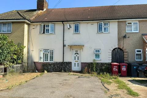 4 bedroom terraced house for sale, Oatlands Drive,  Slough, SL1