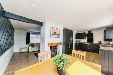 28 Beech Drive, Wistaston, Crewe, CW2 8RE