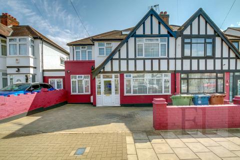 5 bedroom semi-detached house for sale, Cavendish Avenue, Harrow HA1