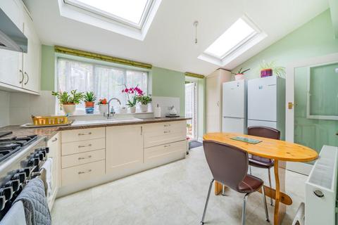 5 bedroom terraced house for sale, Briarwood Road, Clapham