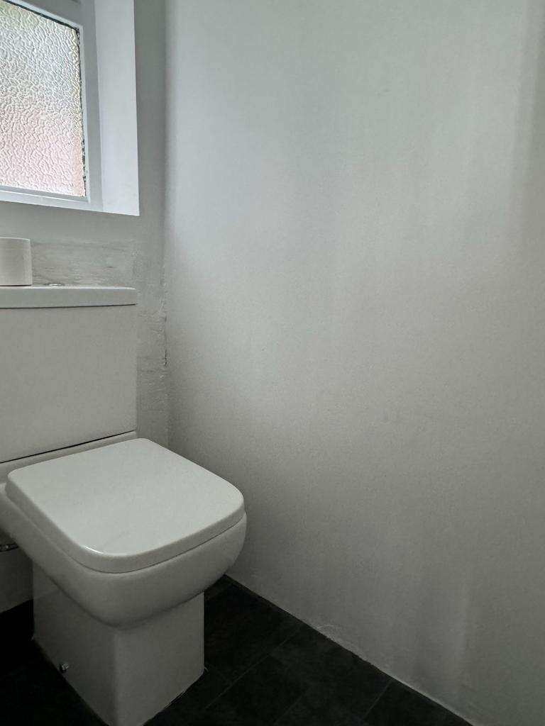 Photograph 5