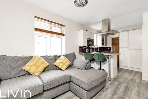 125a Ecclesbourne Road, Thornton Heath, CR7 7BR