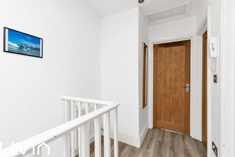125a Ecclesbourne Road, Thornton Heath, CR7 7BR