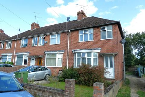 3 bedroom end of terrace house for sale, Ruscote Avenue, Banbury