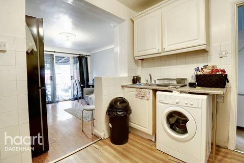 68 Croppath Road, Dagenham, RM10 8DB