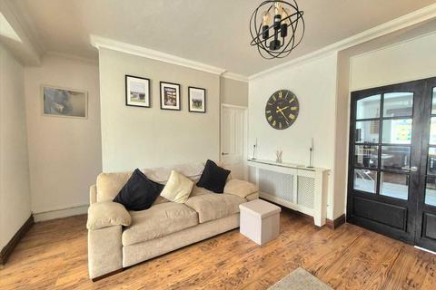 90 Charles Street, Tonypandy, CF40 2AW