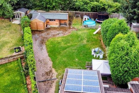 24 Standedge, Wilnecote, Tamworth, B77 4LB