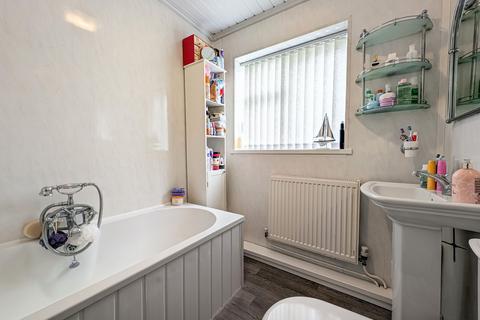 24 Standedge, Wilnecote, Tamworth, B77 4LB