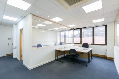 Office to rent, Chase Road, Southgate