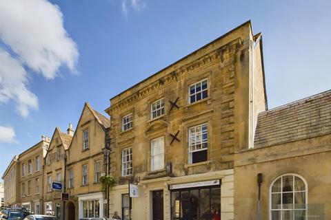 Flat 3, 3 Bull Pit, Bradford-on-avon, BA15 1NB