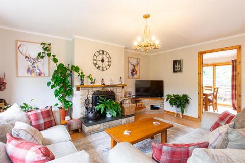 6 Sandys Way, Cromdale, Grantown-on-spey, PH26 3RA