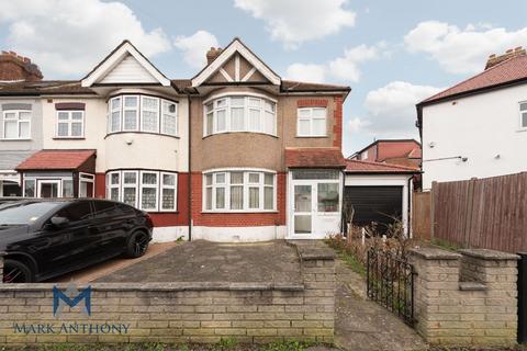 3 bedroom semi-detached house for sale, Waverley Avenue, E4