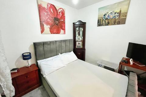 1 bedroom flat for sale, Wilmslow Road, Didsbury, Manchester, M20