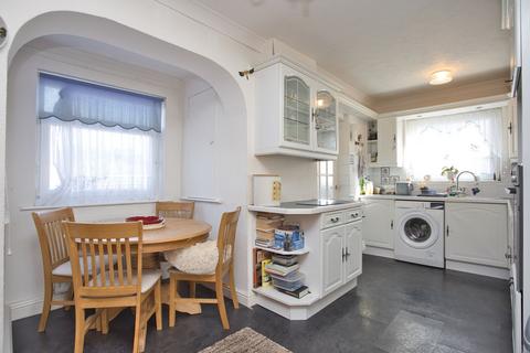 55 Forelands Square, Walmer, Deal, CT14 9DT