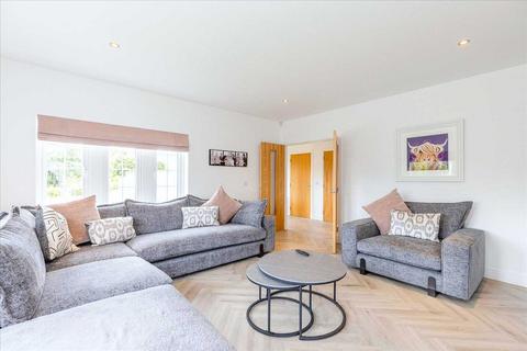 31 Kings View Crescent, Ratho, Newbridge, EH28 8AF