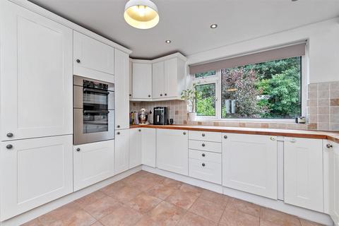 3 bedroom detached house for sale, Sheepcote Lane, Wheathampstead