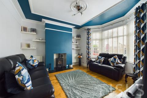 330 Central Avenue, Southend-on-sea, SS2 4EG