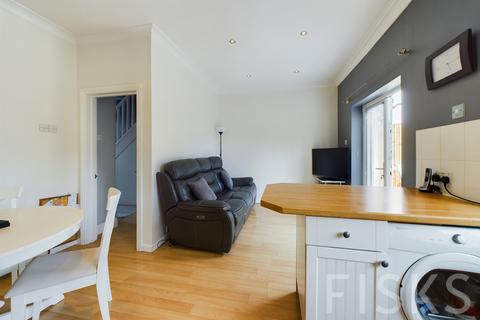 330 Central Avenue, Southend-on-sea, SS2 4EG