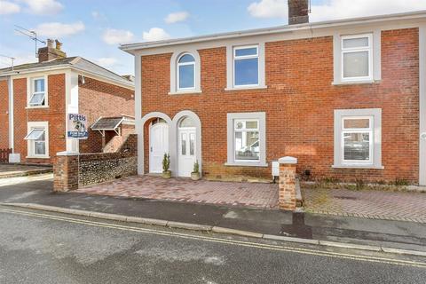 4 bedroom semi-detached house for sale, George Street, Sandown, Isle of Wight