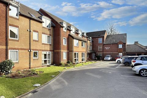 1 bedroom flat for sale, Hometeign House, Salisbury Road, Newton Abbot